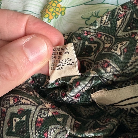 70s Wayne Rogers Shirt Nylon Designer Green Multiprint zipper M Button Vintage - Picture 7 of 8